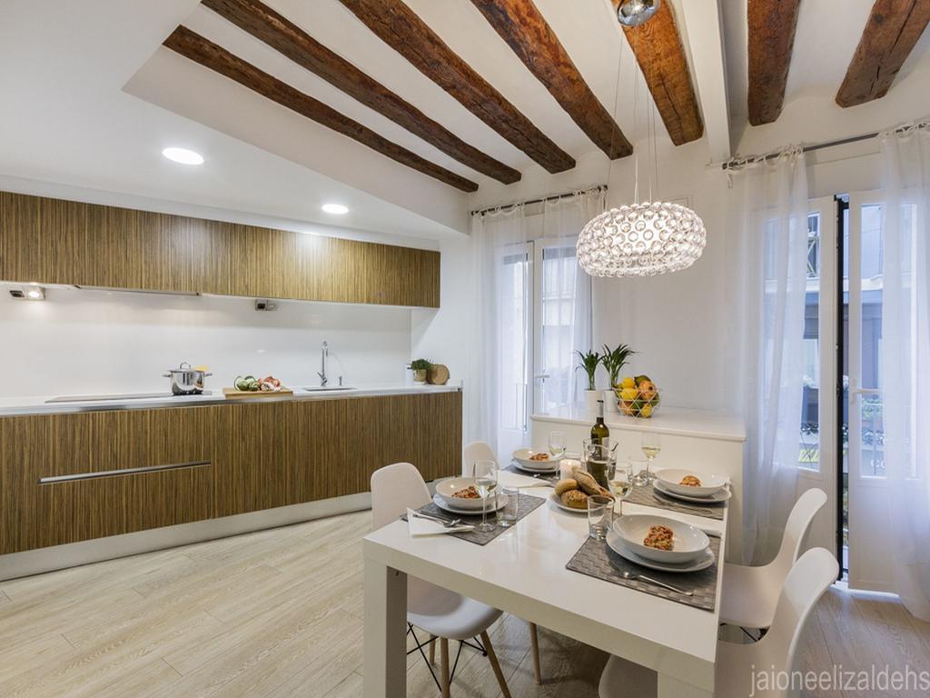 Center Pamplona Apartment Ngoại thất bức ảnh